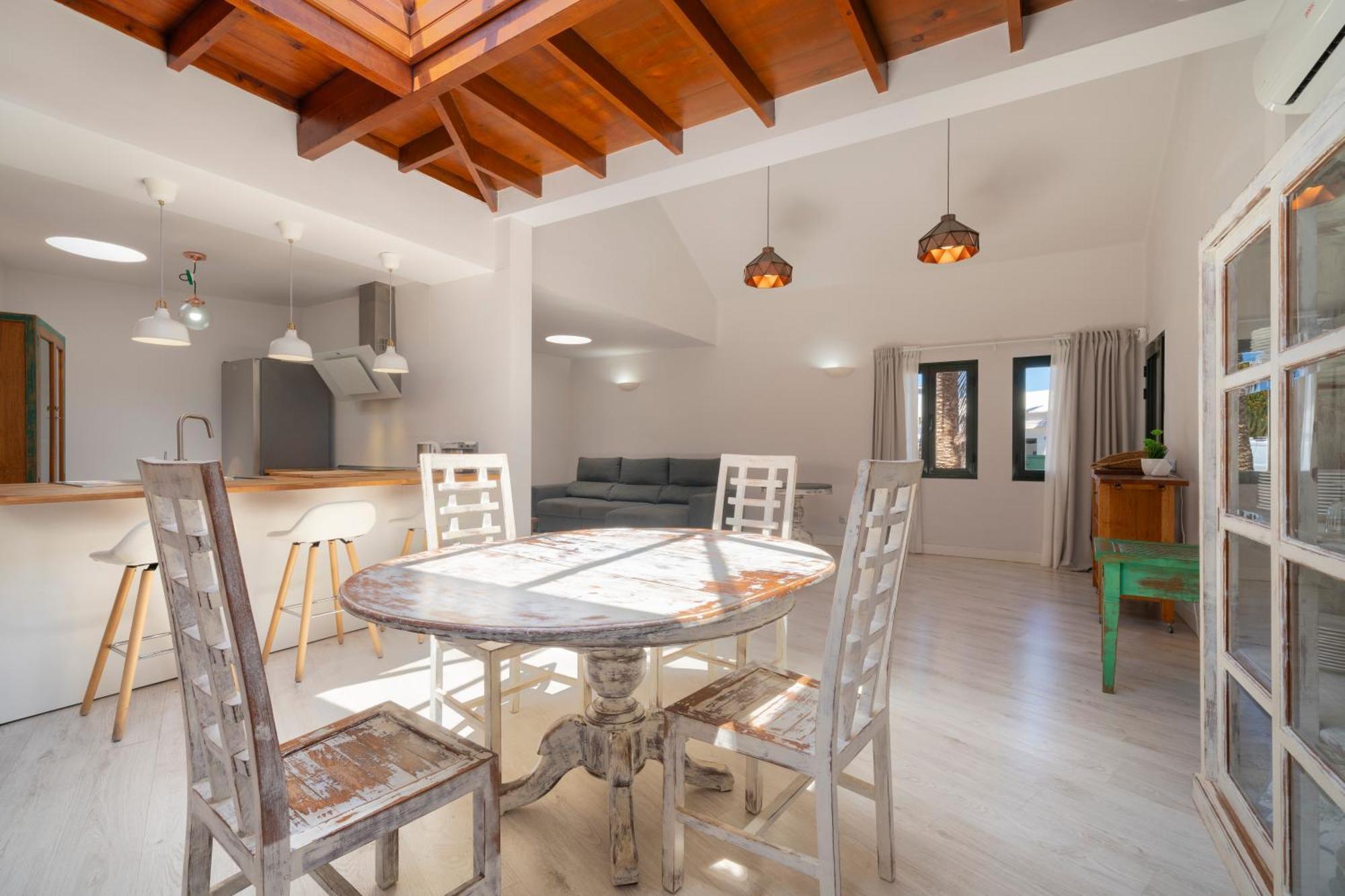 Lanzahost Casa Sunny Seafront Villa Costa Teguise Exterior photo